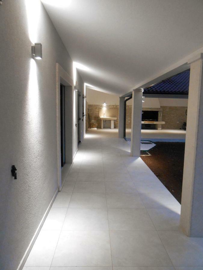 מדולין Villa Ivana מראה חיצוני תמונה